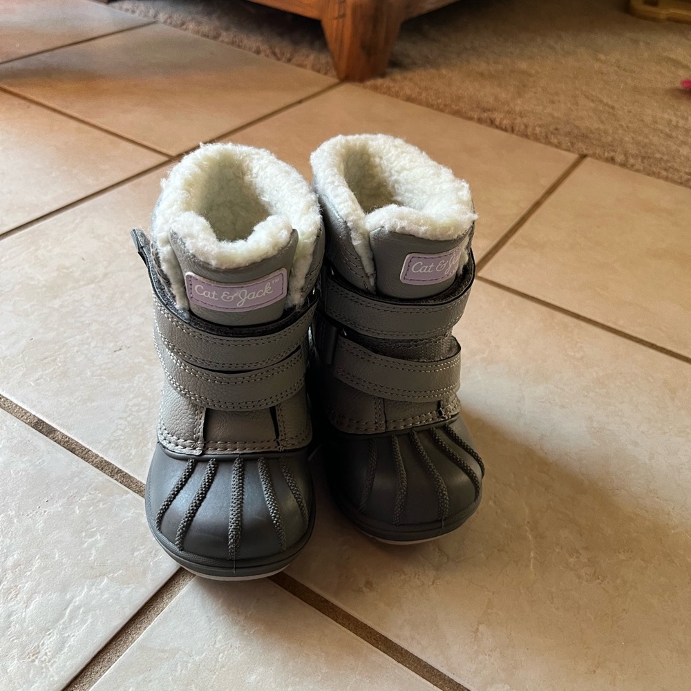 Cat and Jack toddler snow boots
